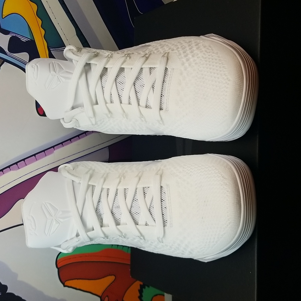 Nike Kobe 9 Elite Low Protro "Halo"